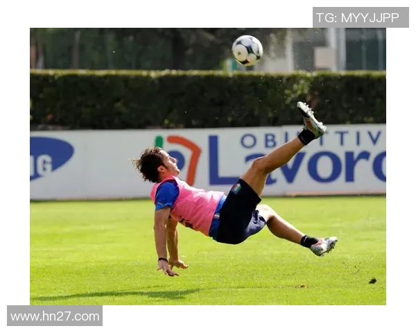 世界杯精彩对决法国队迎战立陶宛队期待激烈比赛与精彩瞬间